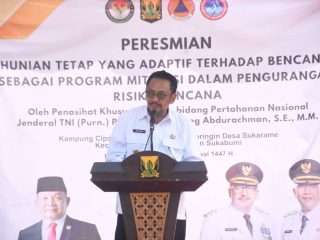 Peresmian Huntap Adaptif Bencana, Bupati Sukabumi Dampingi Dudung Abdurachma